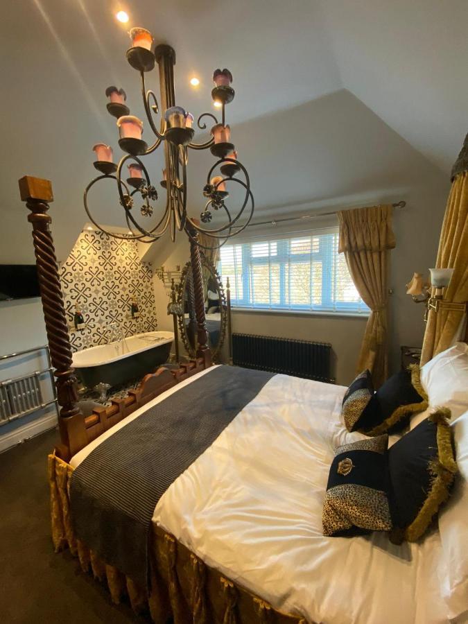 Varr House @ Meadow View Woodmancote ภายนอก รูปภาพ